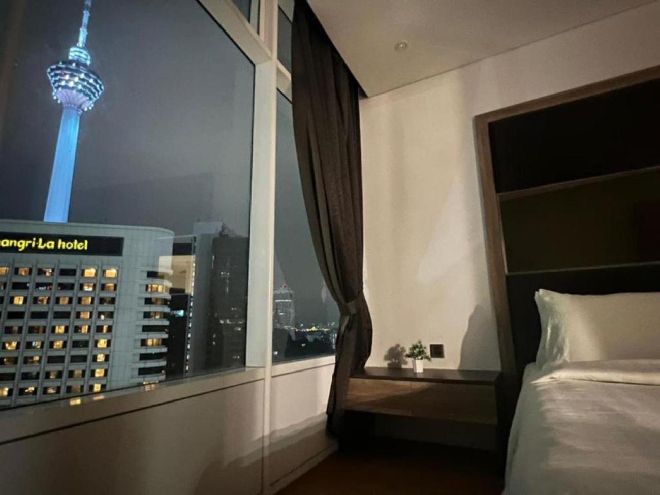 Vortex Suites Klcc By Moonlight Куала Лумпур Екстериор снимка