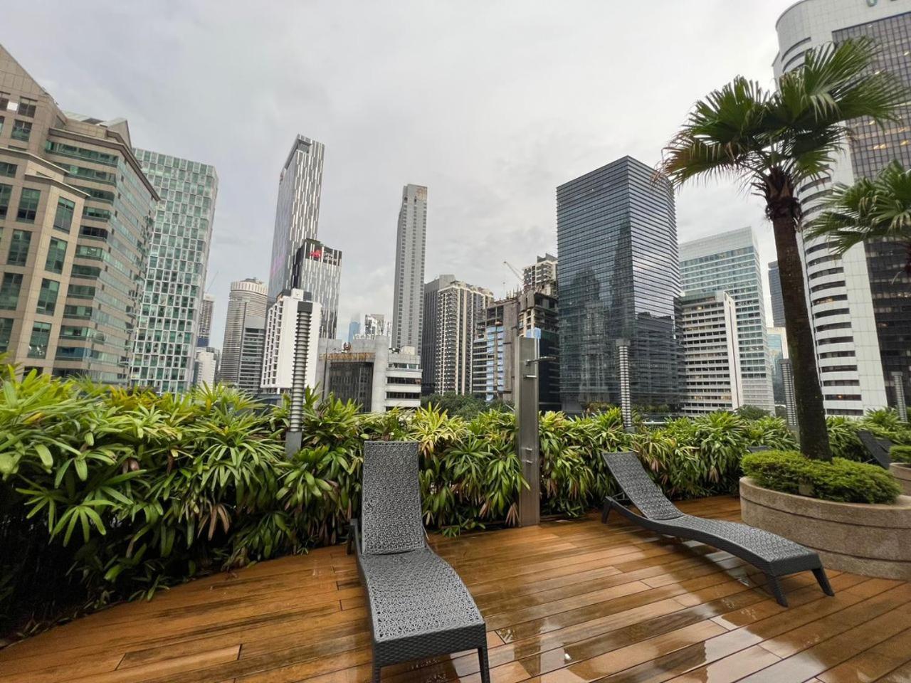 Vortex Suites Klcc By Moonlight Куала Лумпур Екстериор снимка